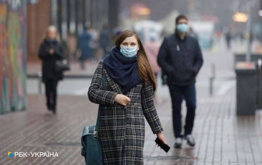 В Украине число новых случаев коронавируса приблизилось к 5 тысячам