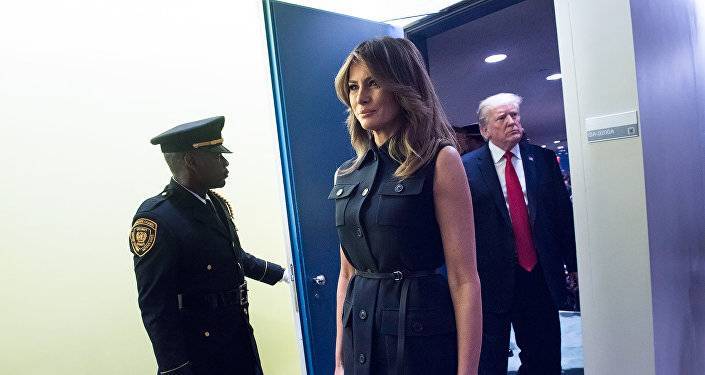 В момент штурма Капитолия Меланья Трамп занималась фотосессией в Белом доме