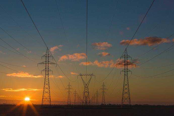 С 1 октября тариф на электроэнергию для большинства украинцев уменьшился на 17%