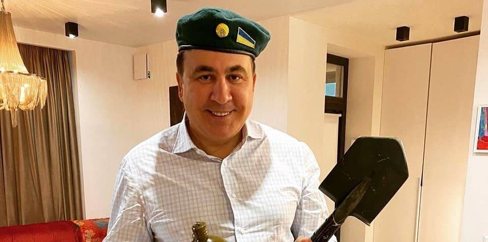 Саакашвили заявил о возвращении в Грузию и показал видео из Батуми