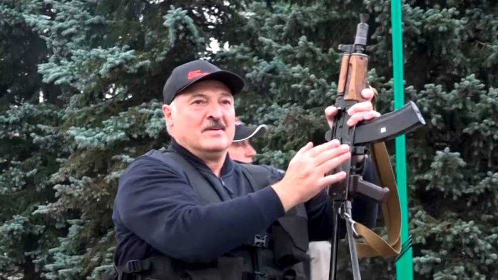 Лукашенко пригрозил местью за застреленного сотрудника КГБ