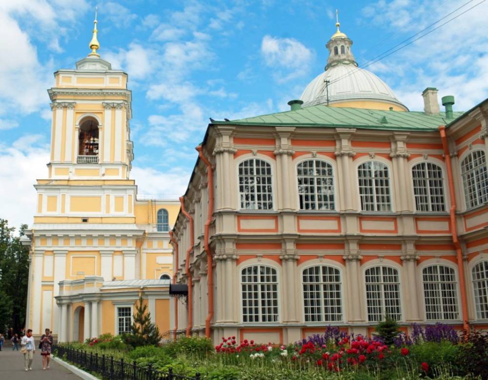 Празднование 800-летия Александра Невского дало Петербургу возможность отреставрировать исторические памятники