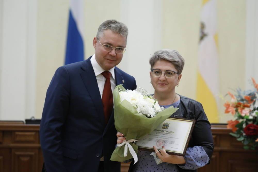 Ставропольский губернатор вручил награды педагогам