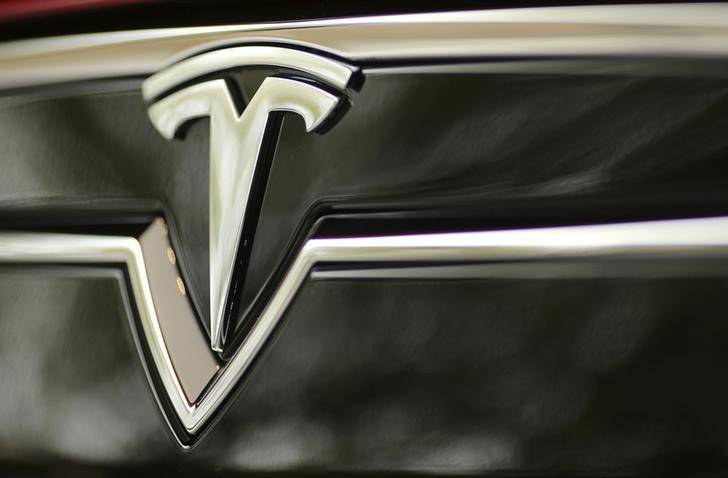 Продажи электромобилей в Норвегии обновили рекорд благодаря Tesla