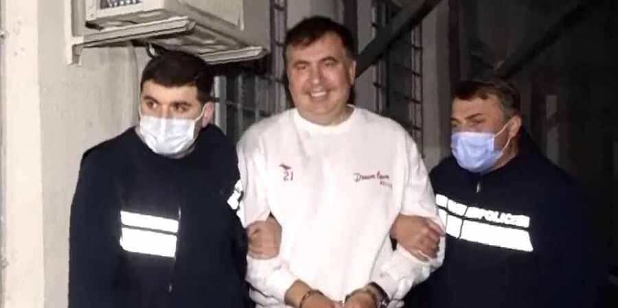 Саакашвили объявил голодовку и требует встречи с консулом Украины