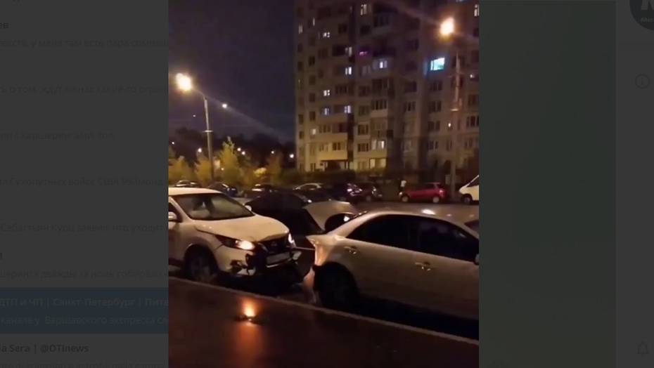 Клиенты каршеринга за одну ночь повредили восемь автомобилей в Петербурге