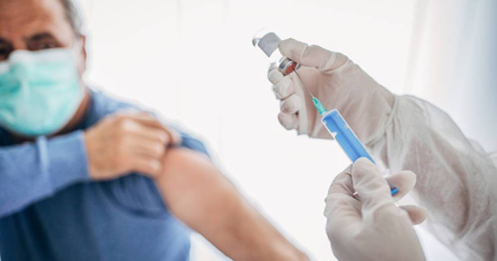 За субботу COVID-вакцину получили 66 тысяч украинцев