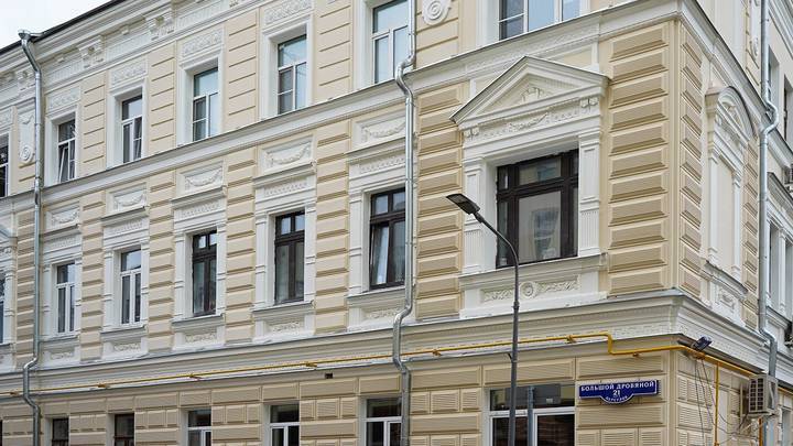 Более 20 жилых домов в стиле модерн отремонтировали в Москве