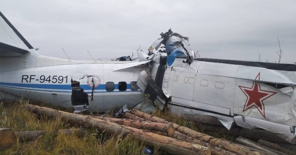 В Татарстане разбился самолет с парашютистами на борту, погибли 15 человек