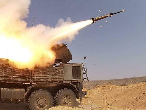 В Сирии "Панцирь-С" уничтожил восемь израильских ракет