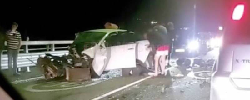 Водитель Mercedes, попавший в смертельное ДТП в Сочи, полностью признал свою вину