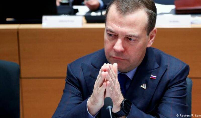 Дмитрий Медведев в своей статье об Украине назвал руководство страны «невежественным»