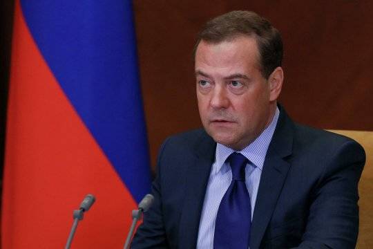 Дмитрий Медведев: «нынешнее руководство Украины – невежественные и необязательные люди»