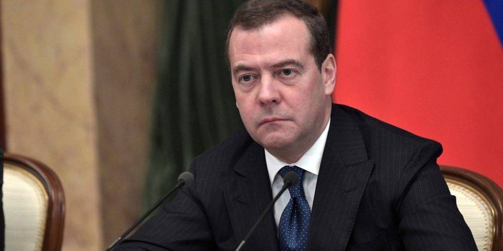 Медведев: переговоры с Украиной бессмысленны до появления вменяемого руководства