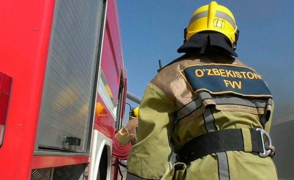 В Ташкенте произошло возгорание в жилом доме. Один человек погиб