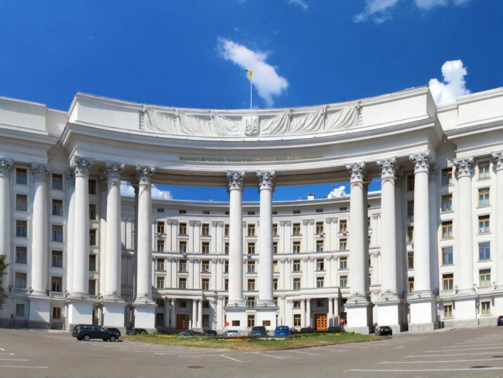 МИД Украины приветствует введение новых санкций ЕС за подрыв суверенитета Украины