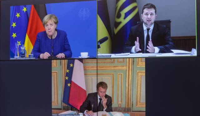 Зеленский провел встречу с Меркель и Макроном: подробности