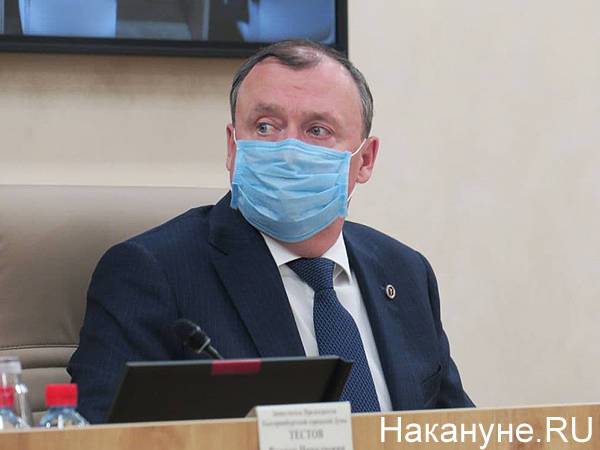 Мэр Екатеринбурга о коронавирусе: "Ситуация напряженная, люди болеют тяжело"