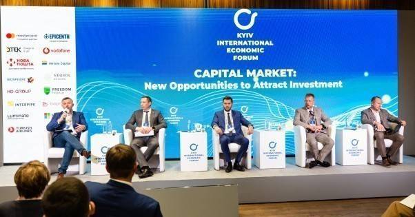 Что нужно для привлечения в Украину инвестиций на рынок капитала — мнения банкиров