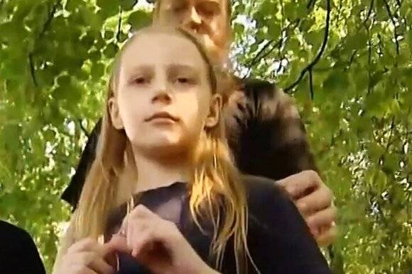 Отец 9-летней Алисы Тепляковой ответил на заявление, что психфак МГУ не для детей