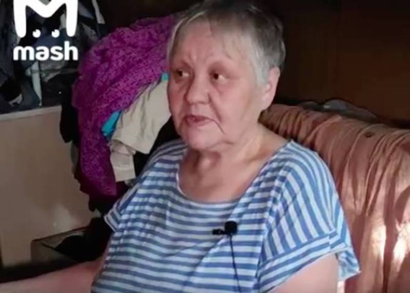 Аварийное нежилье: пенсионерка в Омске полжизни живет в железной бочке
