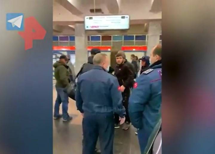 Пассажиры дали отпор – в ходе нового инцидента в метро Москвы приезжих сдали полиции