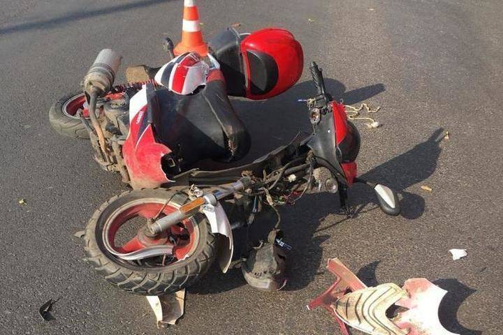 В ДТП на Лаврова в Мичуринске пострадал водитель скутера