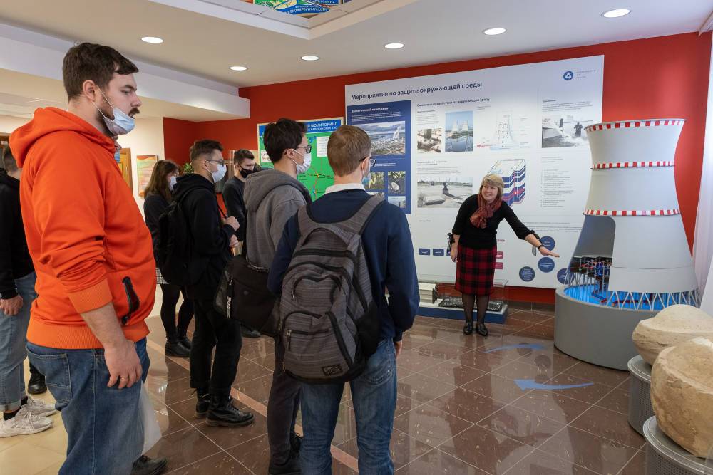 На Калининской АЭС студенты НИЯУ МИФИ познакомились с особенностями технологического процесса производства электроэнергии