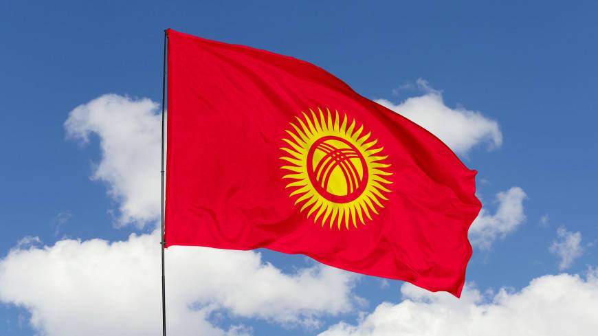 Парламент Кыргызстана единогласно одобрил состав нового правительства страны