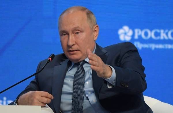 Владимир Путин заявил о возможном рекордном росте ВВП России по итогам 2021 года