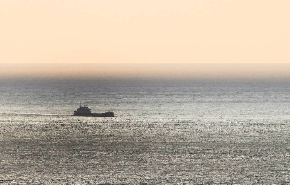 В Черном море терпит бедствие судно ВМС Украины