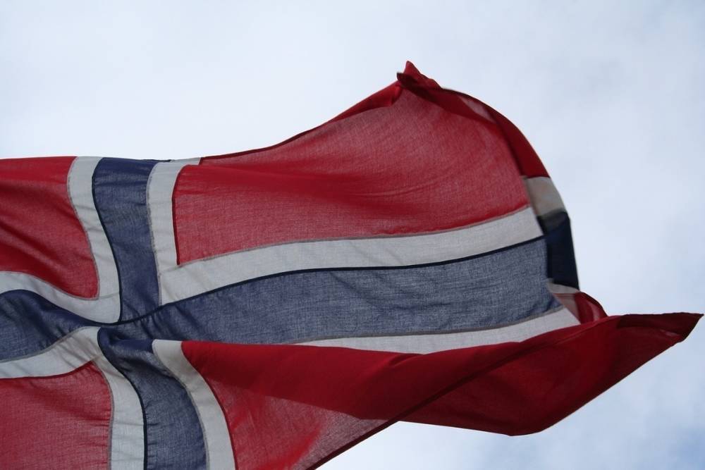 Многие боятся: премьер Норвегии прокомментировала смертельное нападение с луком