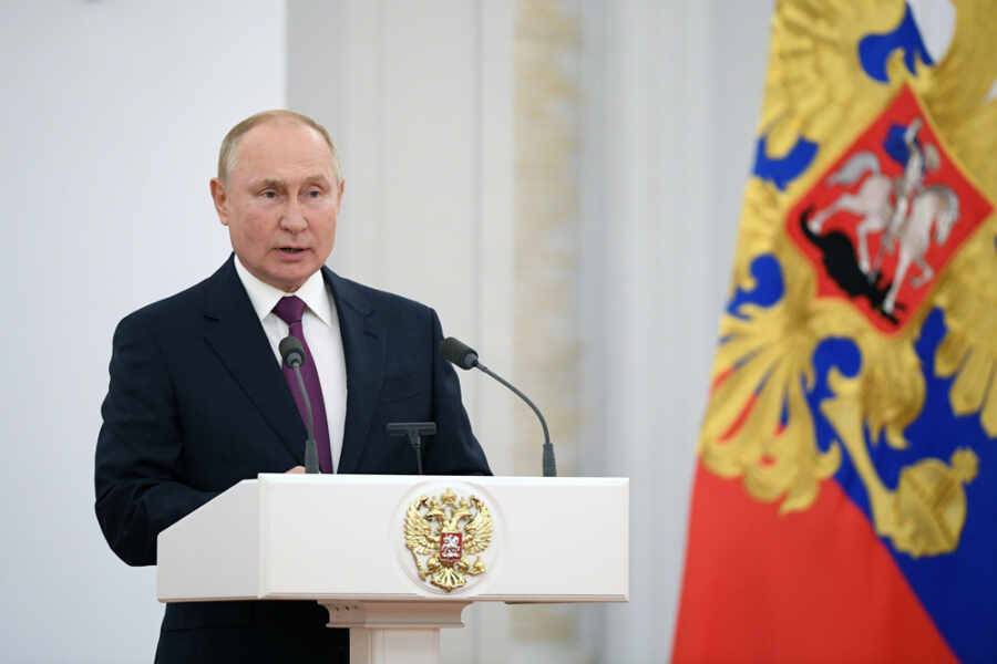 «Решение пока не принято»: Путин ответил на вопрос о президентских выборах