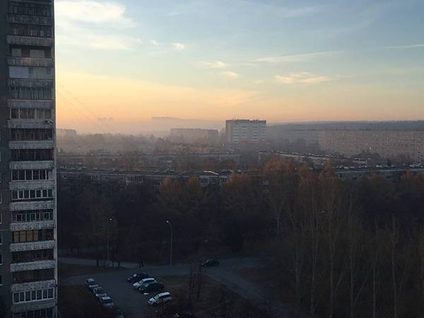 В "Кольцово" задержались восемь рейсов из-за смога от тлеющего торфяника