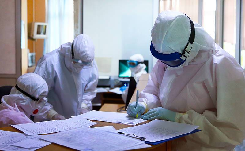 В России побиты рекорды по числу новых случаев коронавируса и смертей от него