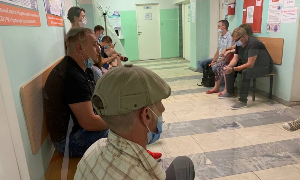 Медики увольняются из поликлиники Петрозаводска из-за высокой нагрузки