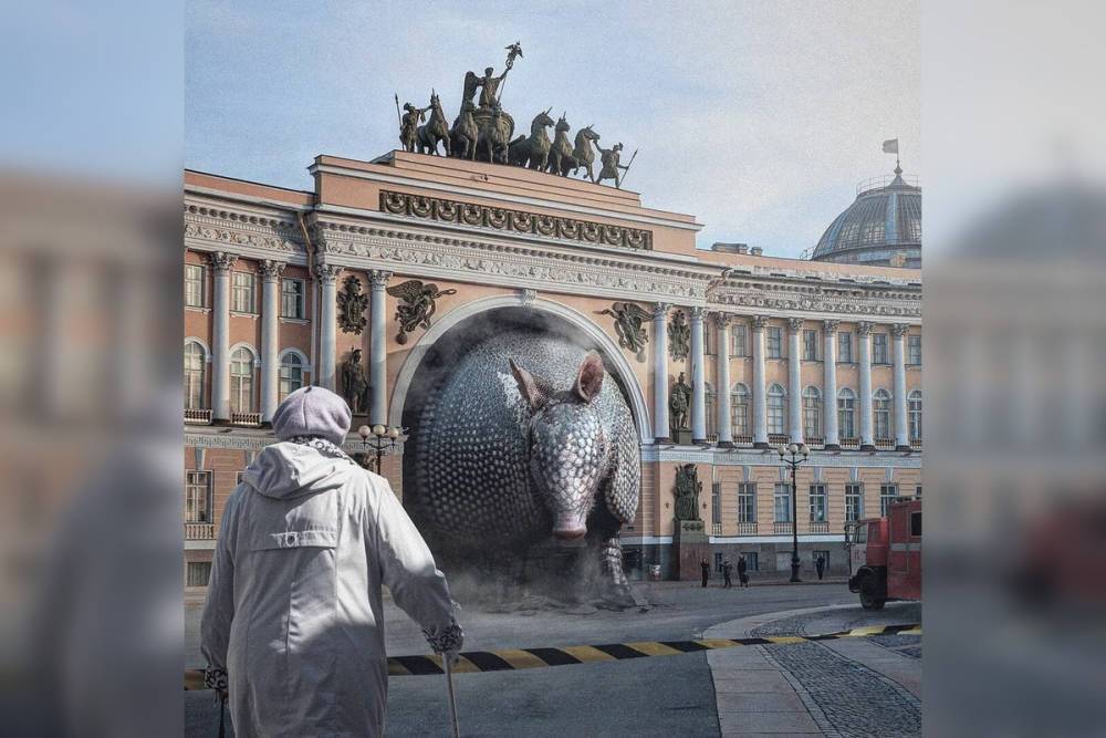 Как нарисованный гигантский броненосец отразил изменчивую погоду Петербурга