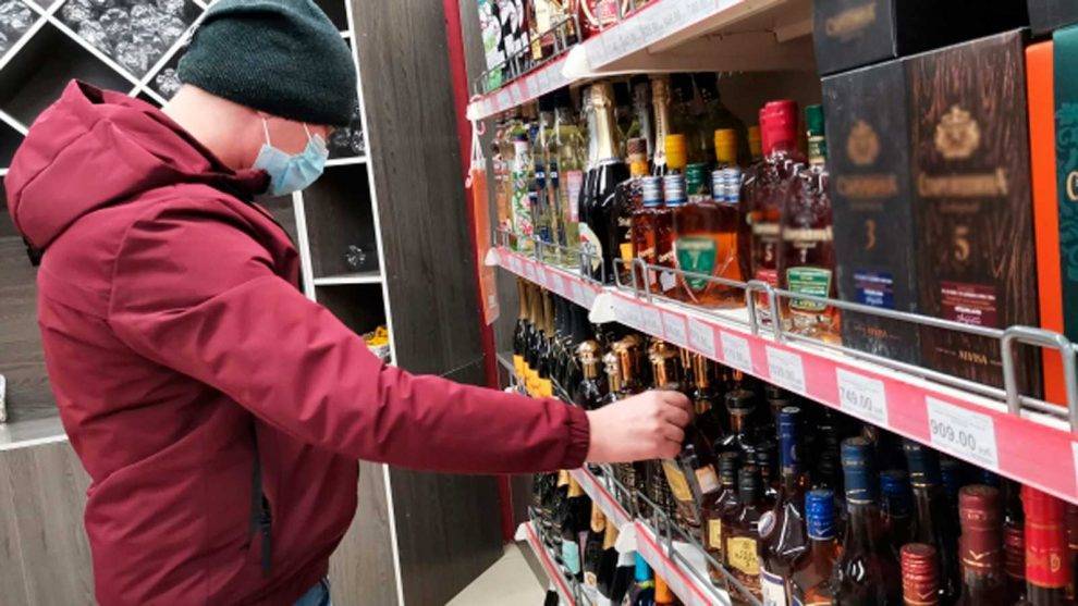 В России предлагают продавать алкоголь по QR-кодам