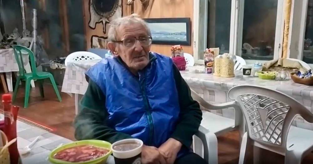 81-летний пенсионер покорил одно из самых труднодоступных мест России