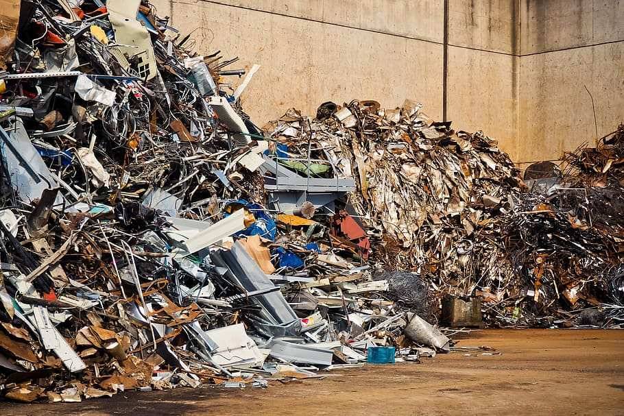 Экологи сравнили количество мусора от гаджетов с Великой Китайской стеной