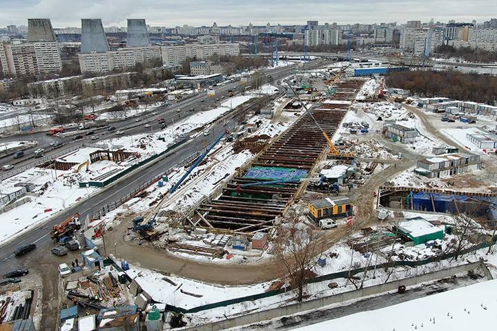 Первый этап благоустройства около станции БКЛ «Аминьевская» завершится до конца года