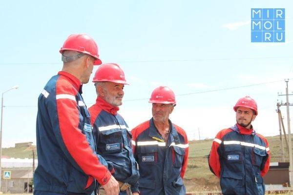 В Дагестан направлены более 100 энергетиков с других регионов России для подготовки к зиме