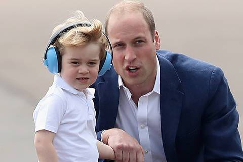 "Он был смущен и раздражен": принц Уильям рассказал, как его сын сын принц Джордж занимался уборкой мусора