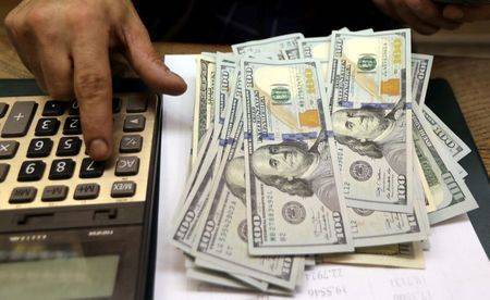Лира обновила рекордный минимум, доллар идет к недельному снижению