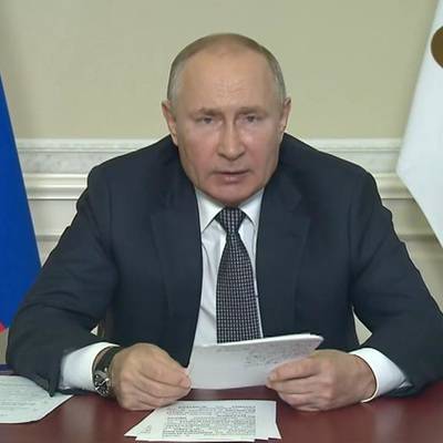 Путин: Русский язык объединяет страны СНГ