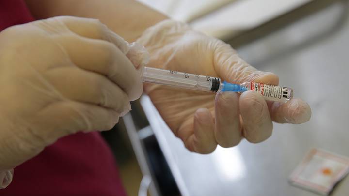Пять миллионов человек уже вакцинировались от COVID-19 в Москве