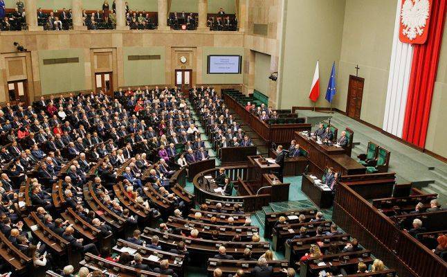 Сейм Польши проголосовал за возвращение нелегальных мигрантов в Белоруссию