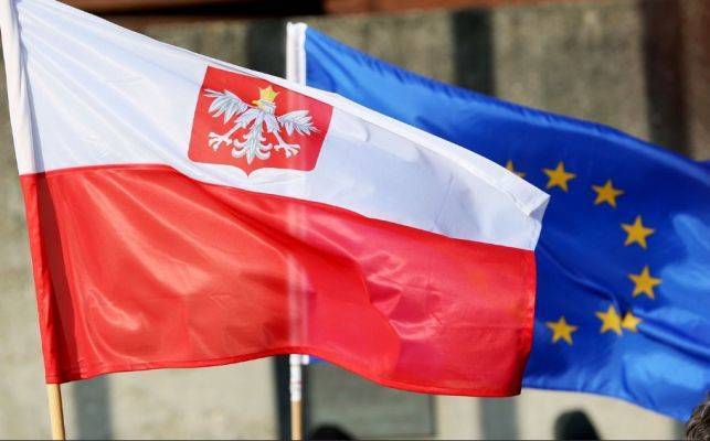 Польша призвала ЕС ввести финансовые санкции против «агрессивной» России