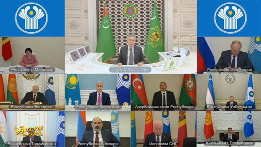 На заседании глав стран СНГ Бердымухамедов призвал развивать транспорт, а Путин предупредил о террористах в Афганистане
