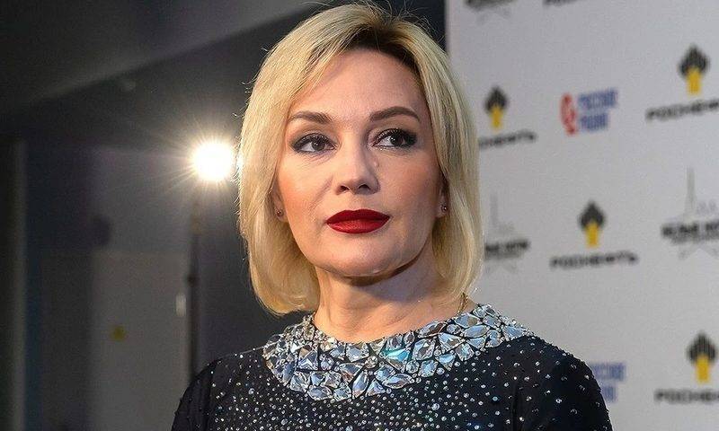 «Харассмент — это стыдно»: Татьяна Буланова назвала жертв сексуальных домогательств проститутками